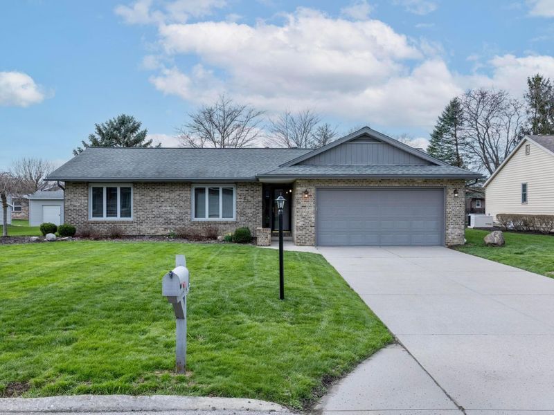 535 Garden Place, Marion, OH 43302 Photo 1