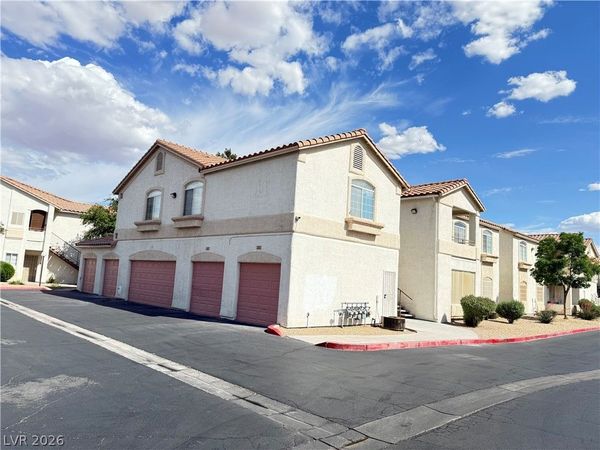 1300 S Arlington Street , Unit 202, Las Vegas, NV 89104