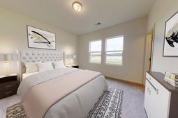 542 Silver Pidgeon St  photo 4