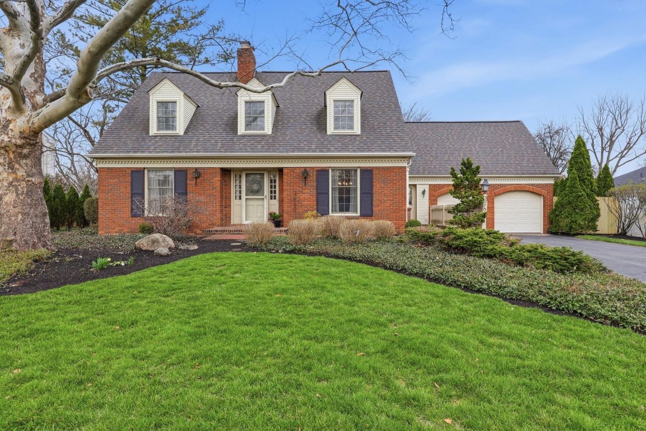 3670 Romnay Road, Columbus, OH 43220 Main Photo