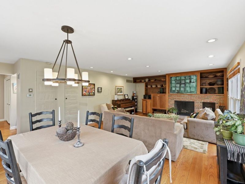 3670 Romnay Road, Columbus, OH 43220 Photo 18