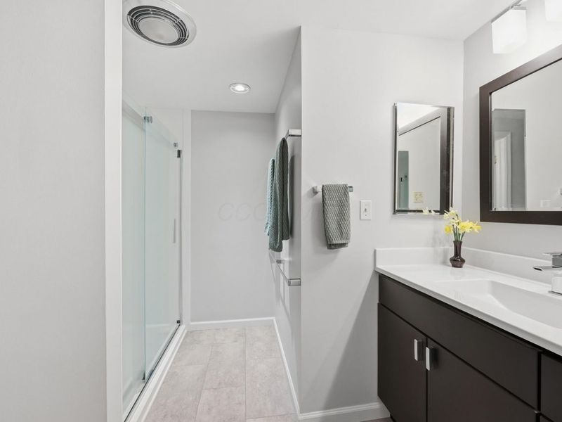 3670 Romnay Road, Columbus, OH 43220 Photo 27