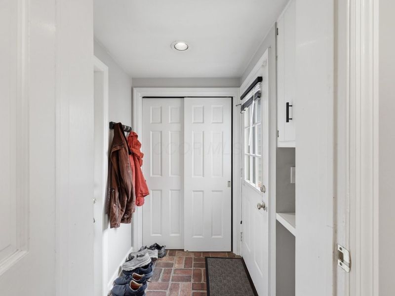 3670 Romnay Road, Columbus, OH 43220 Photo 38