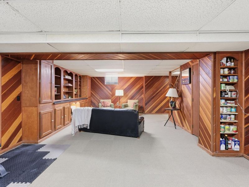 3670 Romnay Road, Columbus, OH 43220 Photo 40