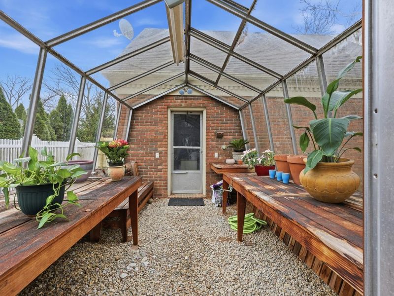 3670 Romnay Road, Columbus, OH 43220 Photo 43