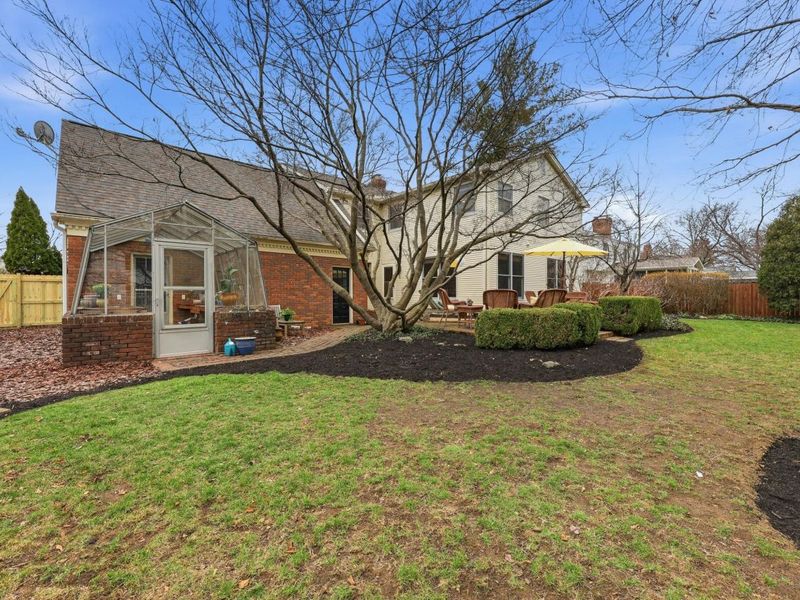 3670 Romnay Road, Columbus, OH 43220 Photo 45