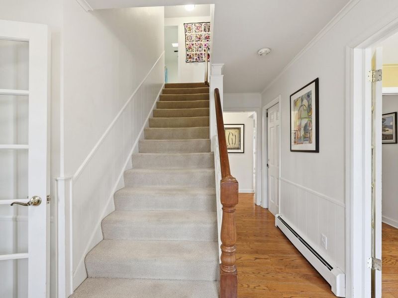 3670 Romnay Road, Columbus, OH 43220 Photo 6