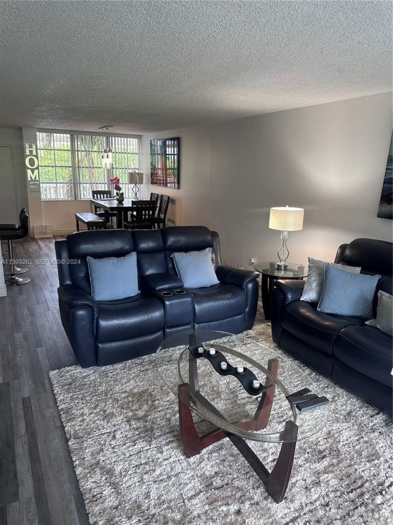 7021 Environ Boulevard, Unit 317, Lauderhill, FL 33319 Photo