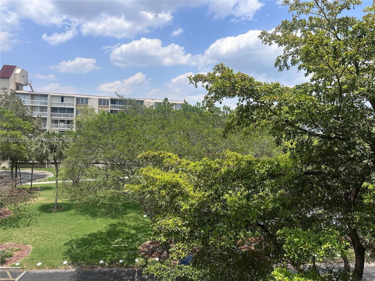 7021 Environ Boulevard, Unit 317, Lauderhill, FL 33319 Photo