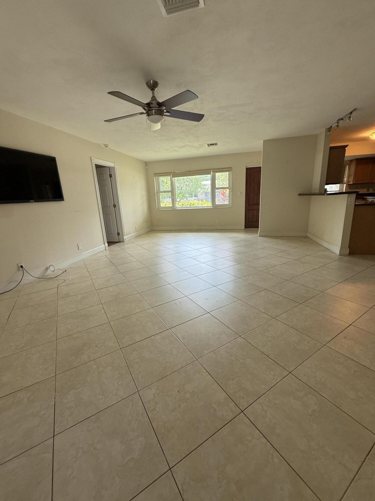 2456 Middle River Drive, Fort Lauderdale, FL 33305 Photo