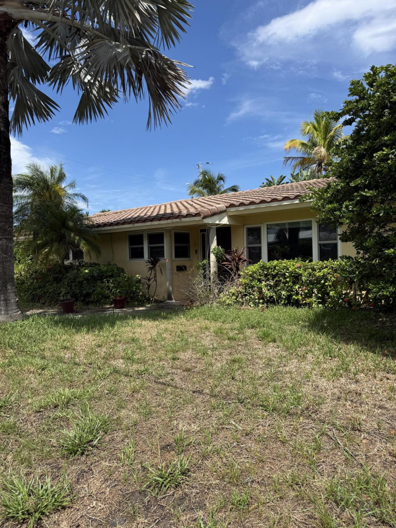 2456 Middle River Drive, Fort Lauderdale, FL 33305 Photo