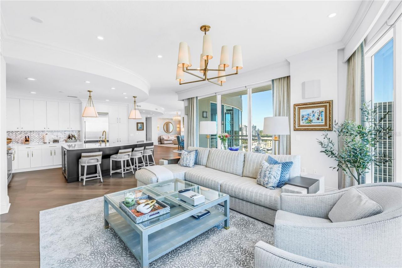 180 Beach Drive Ne, Unit 1401, Saint Petersburg, FL 33701 Photo