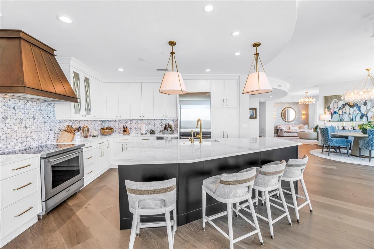 180 Beach Drive Ne, Unit 1401, Saint Petersburg, FL 33701 Photo