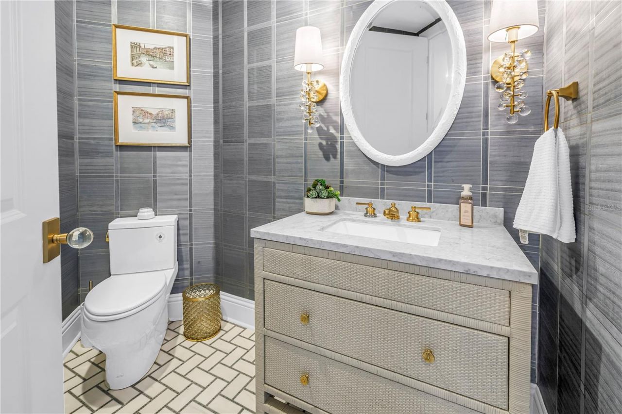 180 Beach Drive Ne, Unit 1401, Saint Petersburg, FL 33701 Photo