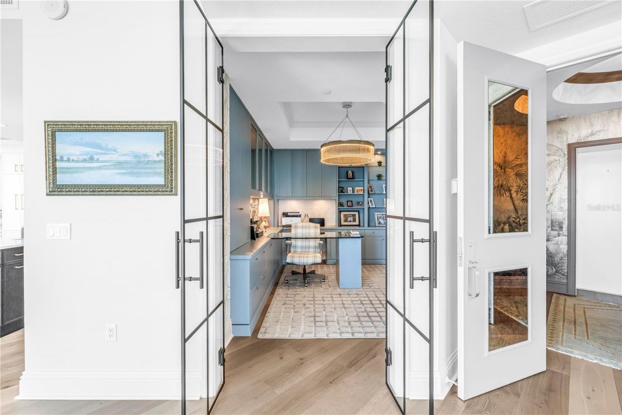 180 Beach Drive Ne, Unit 1401, Saint Petersburg, FL 33701 Photo