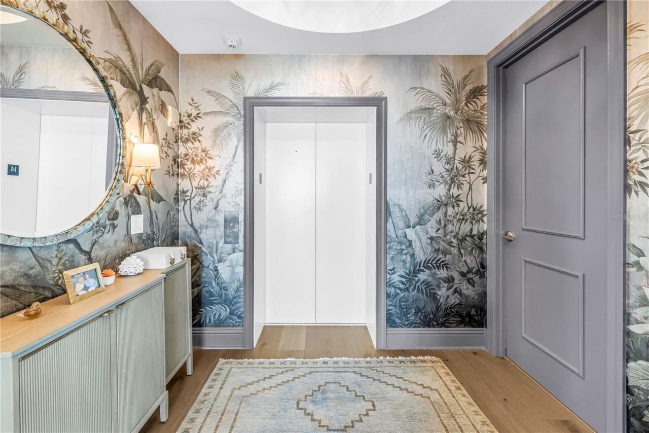 180 Beach Drive Ne, Unit 1401, Saint Petersburg, FL 33701 Photo