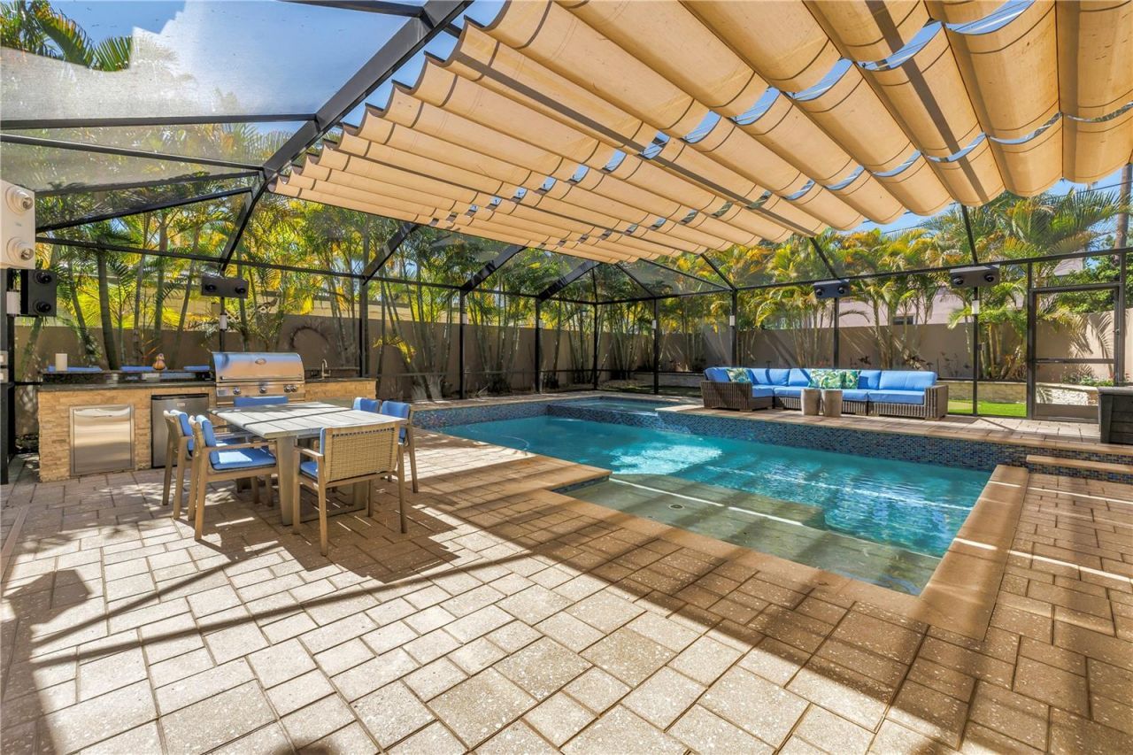 2410 Coffee Pot Boulevard Ne, Saint Petersburg, FL 33704 Photo