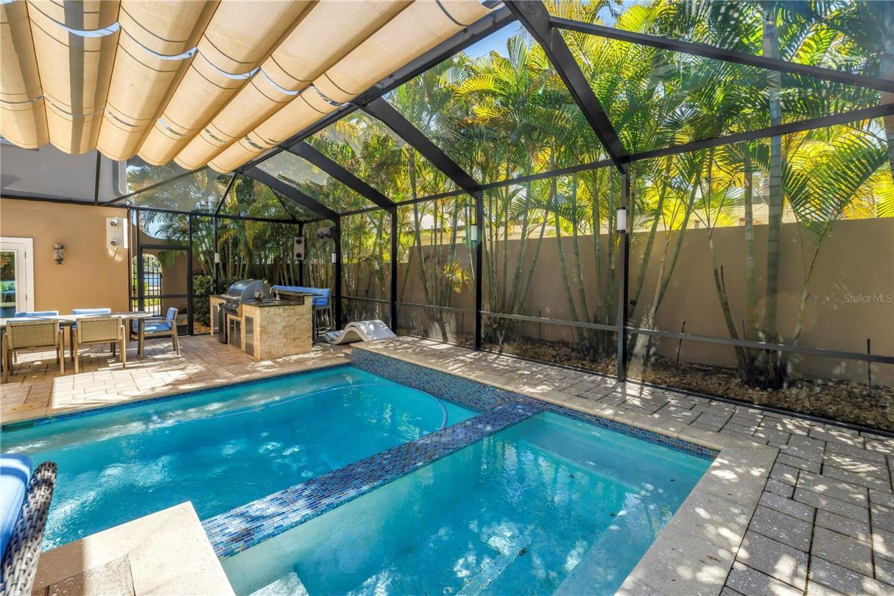 2410 Coffee Pot Boulevard Ne, Saint Petersburg, FL 33704 Photo