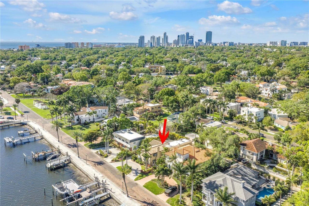 2410 Coffee Pot Boulevard Ne, Saint Petersburg, FL 33704 Photo