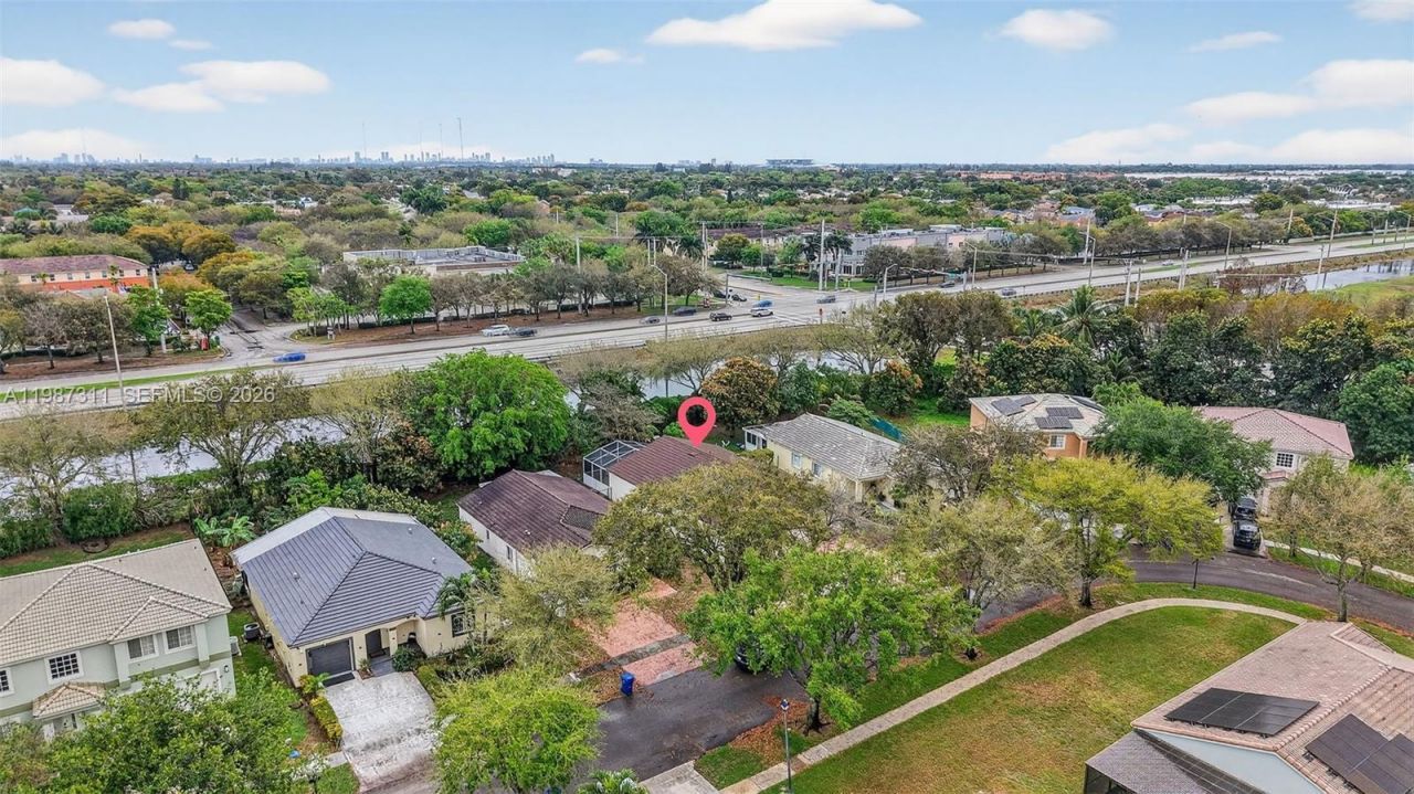 2481 SW 102nd Ave, Miramar, FL 33025 Photo