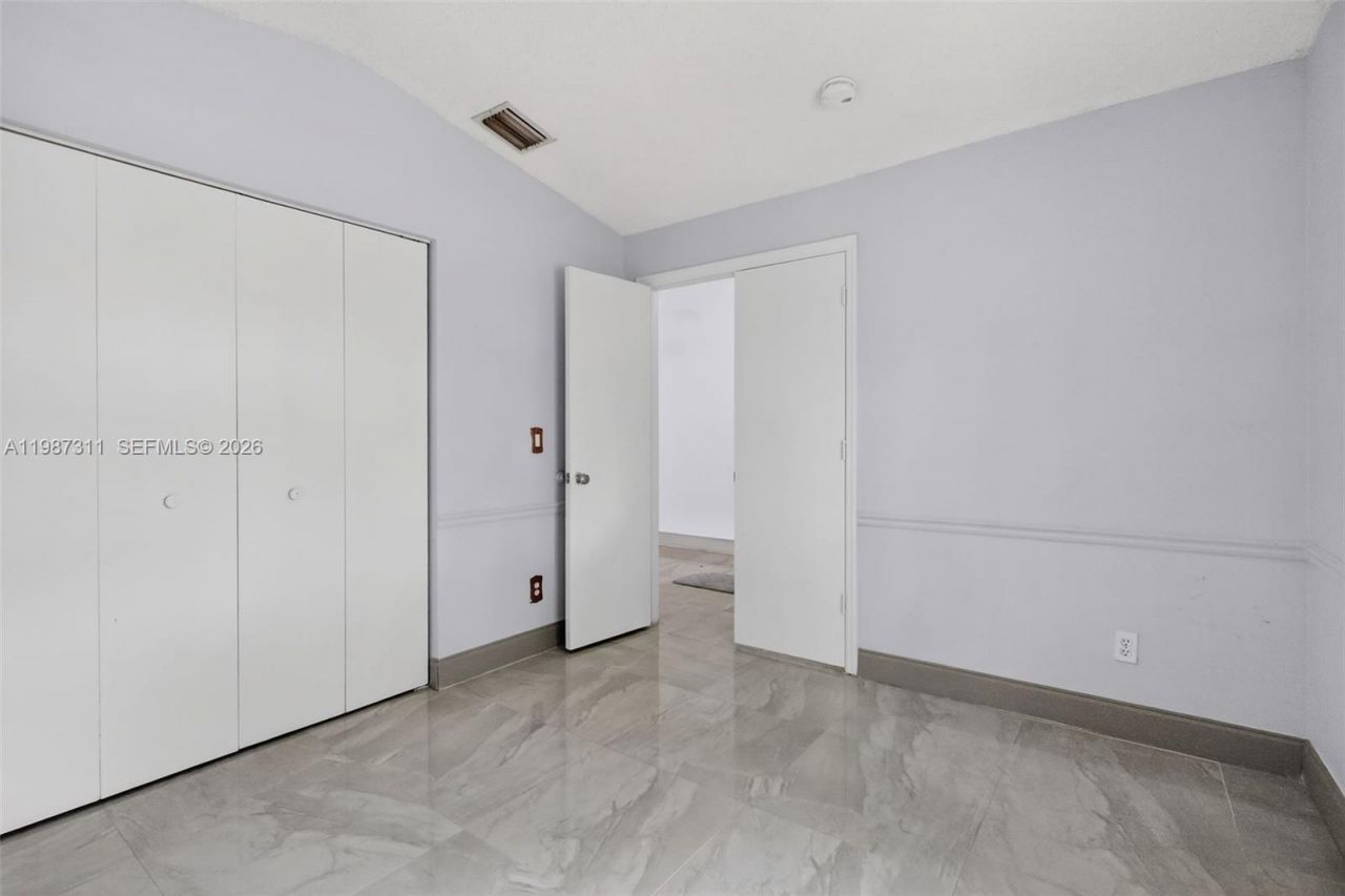 2481 SW 102nd Ave, Miramar, FL 33025 Photo