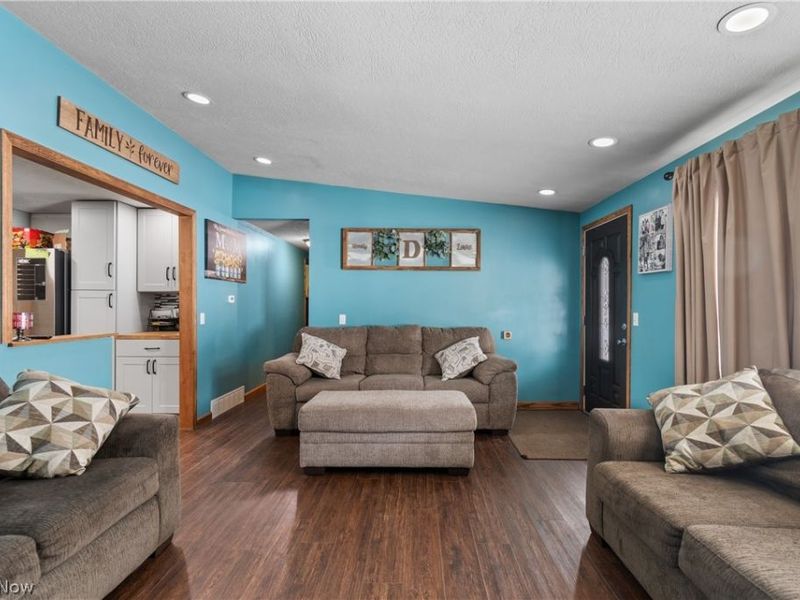 4632 5th Street NW, Canton, OH 44708 Photo 4