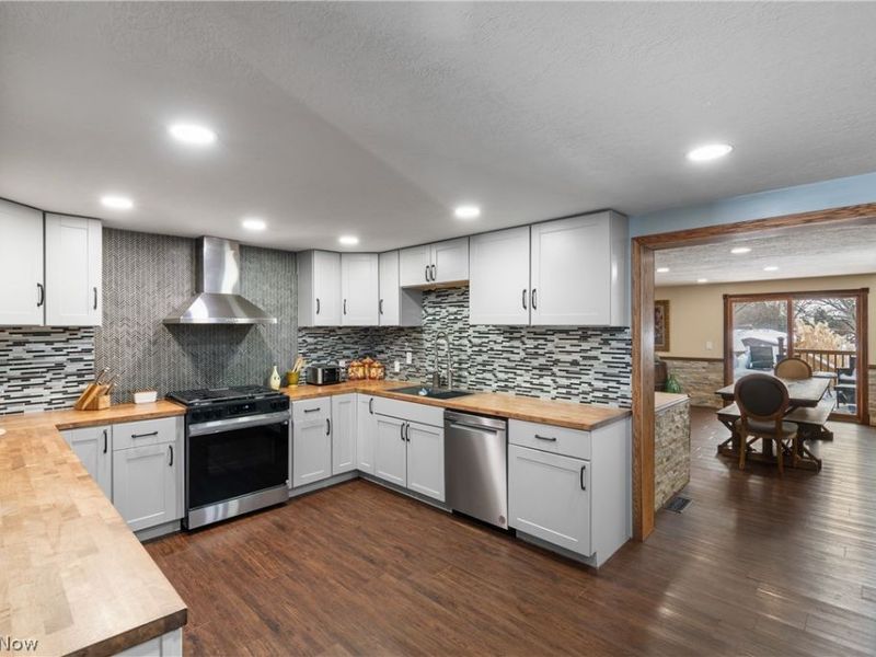 4632 5th Street NW, Canton, OH 44708 Photo 6