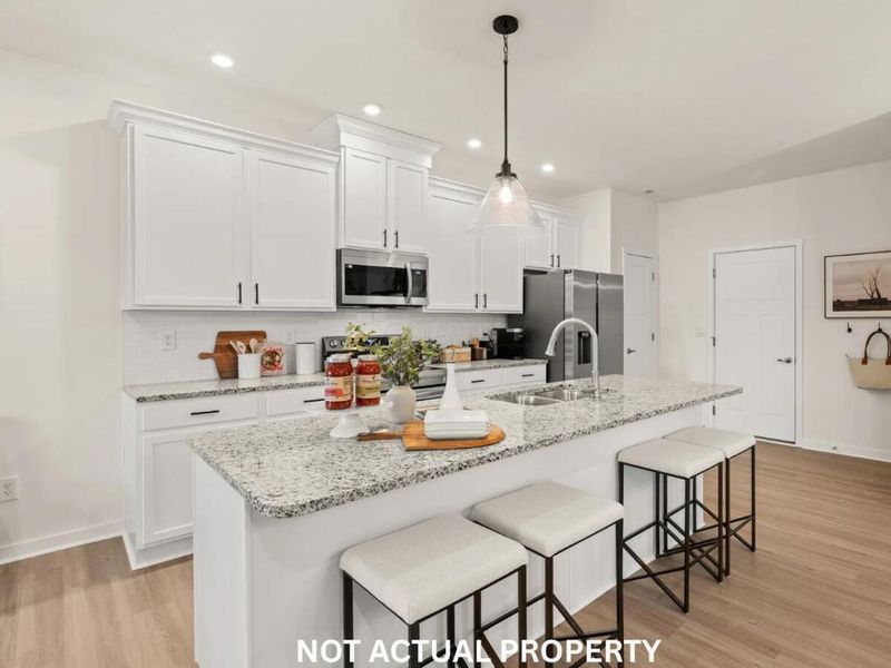 3273 Calveylee Lane , Columbus, OH 43232 Photo 12