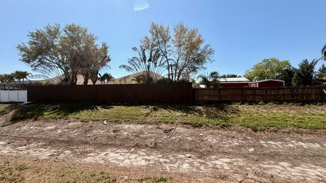 2490 SE Bayshore Boulevard, Port Saint Lucie, FL 34984 Photo