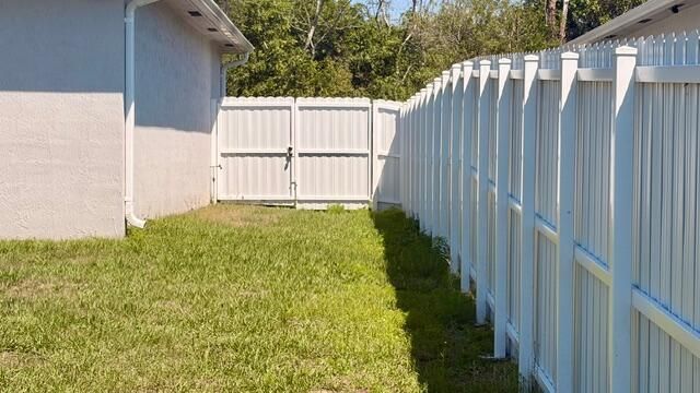 2490 SE Bayshore Boulevard, Port Saint Lucie, FL 34984 Photo