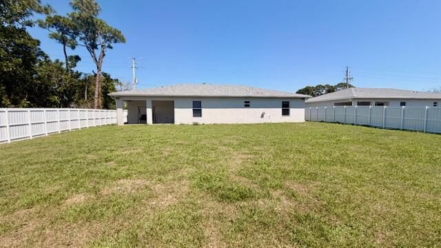 2490 SE Bayshore Boulevard, Port Saint Lucie, FL 34984 Photo