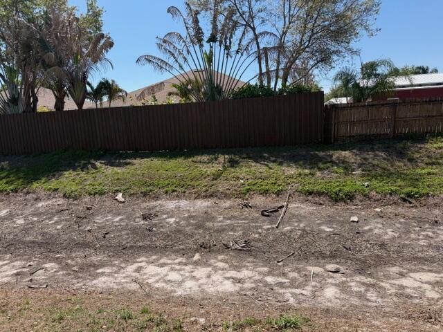 2490 SE Bayshore Boulevard, Port Saint Lucie, FL 34984 Photo