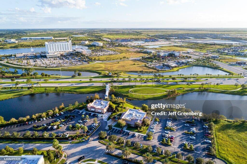 2490 SE Bayshore Boulevard, Port Saint Lucie, FL 34984 Photo