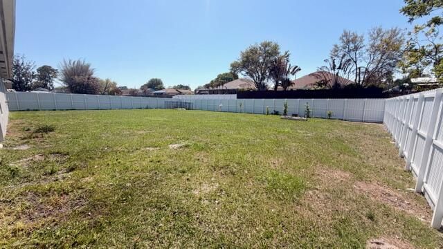 2490 SE Bayshore Boulevard, Port Saint Lucie, FL 34984 Photo