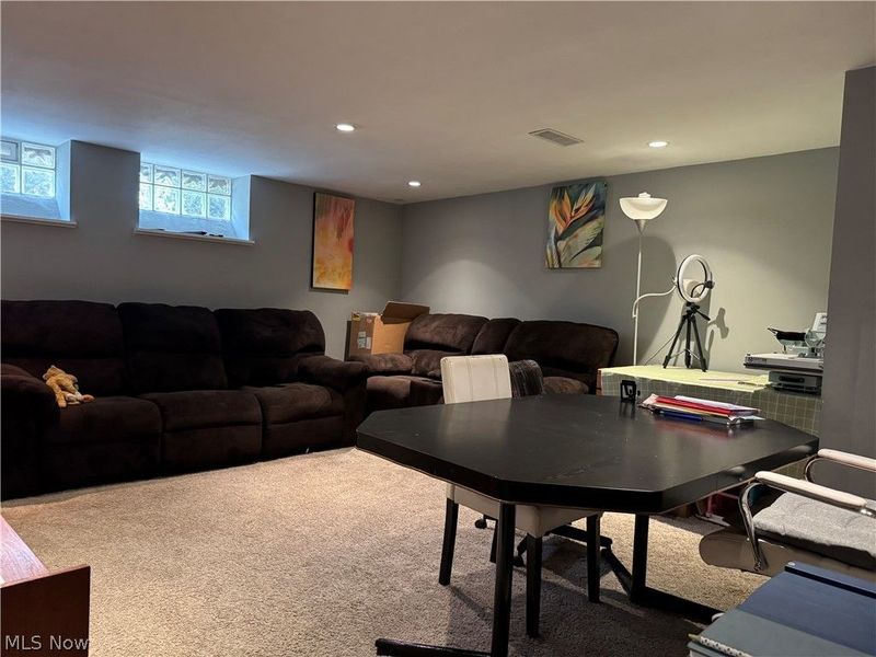 1753 Temple Avenue, Mayfield Heights, OH 44124 Photo 32