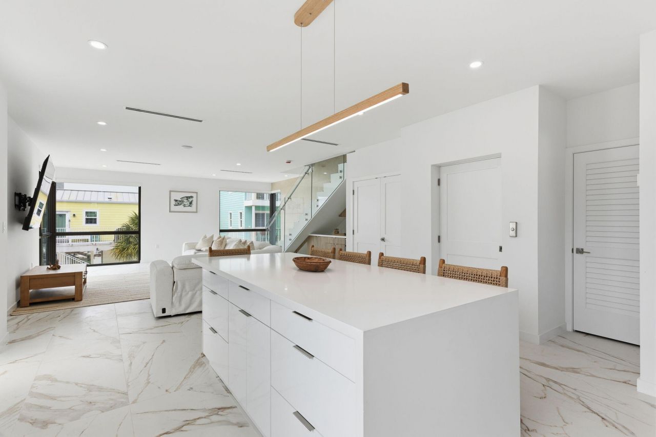 94825 Overseas Highway, Unit 209, Key Largo, FL 33037 Photo