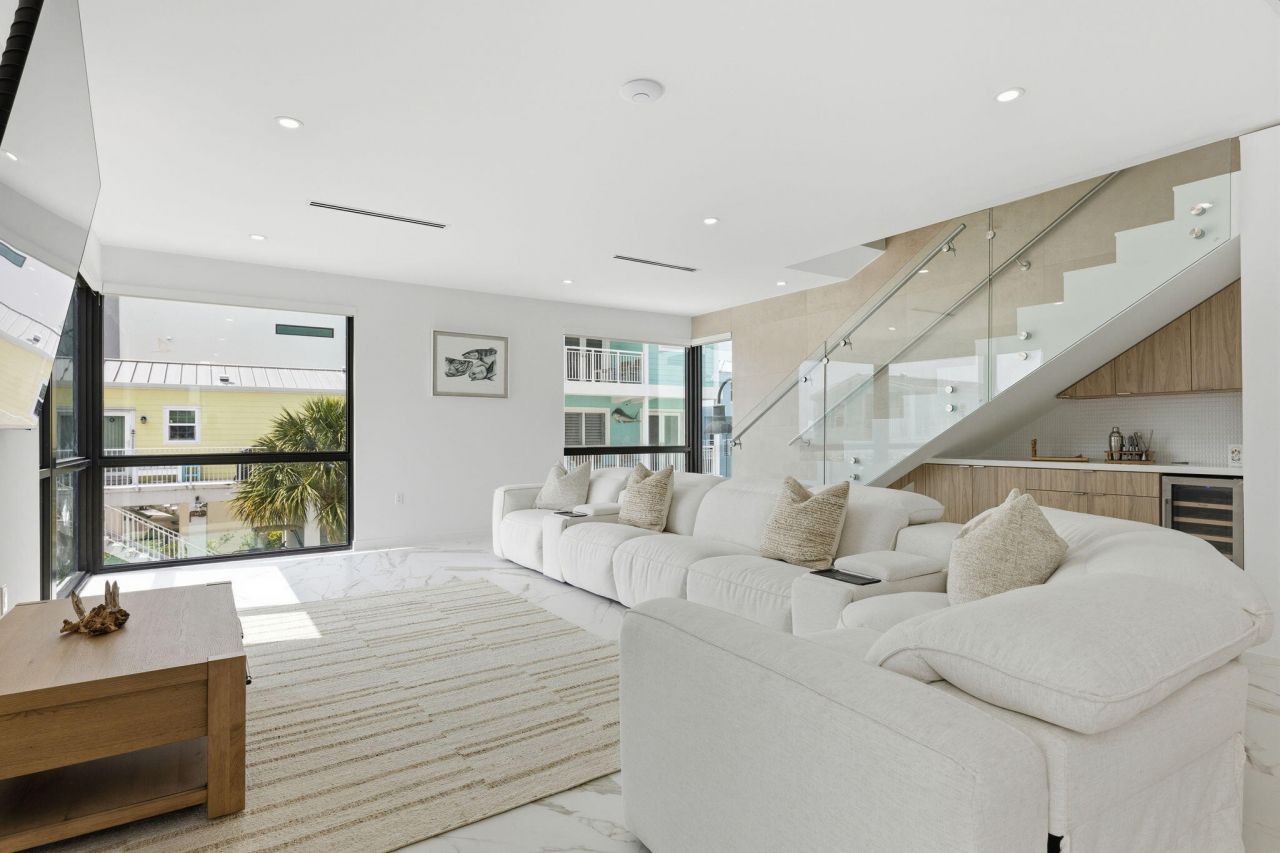 94825 Overseas Highway, Unit 209, Key Largo, FL 33037 Photo