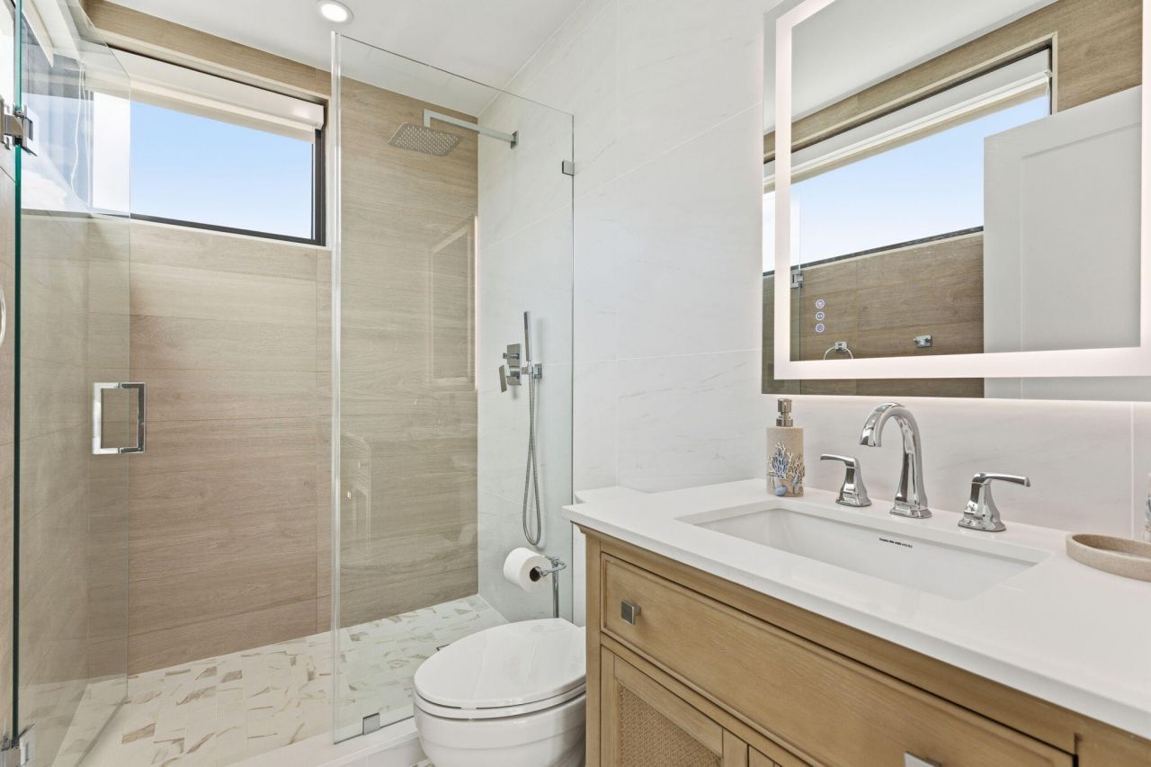 94825 Overseas Highway, Unit 209, Key Largo, FL 33037 Photo