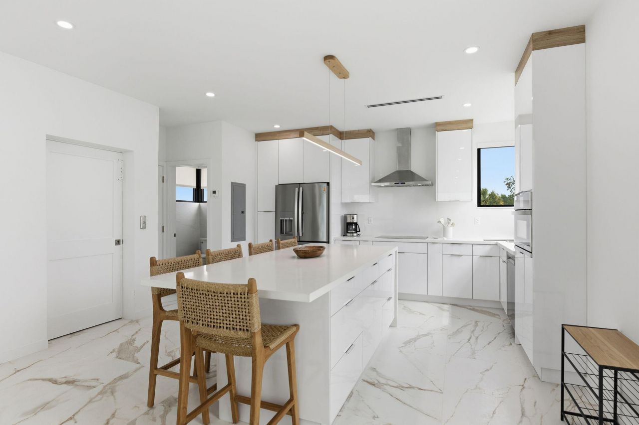 94825 Overseas Highway, Unit 209, Key Largo, FL 33037 Photo