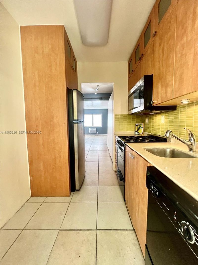 835 Meridian Ave, Unit 5, Miami Beach, FL 33139 Photo