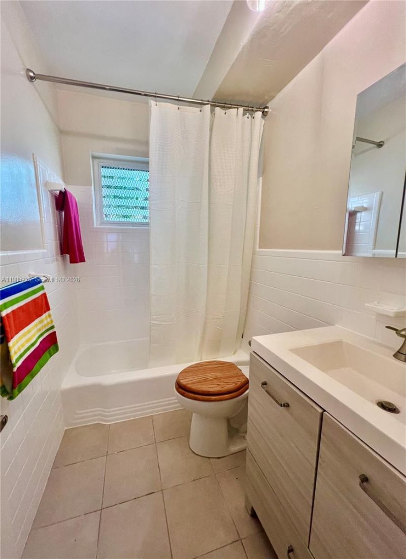 835 Meridian Ave, Unit 5, Miami Beach, FL 33139 Photo
