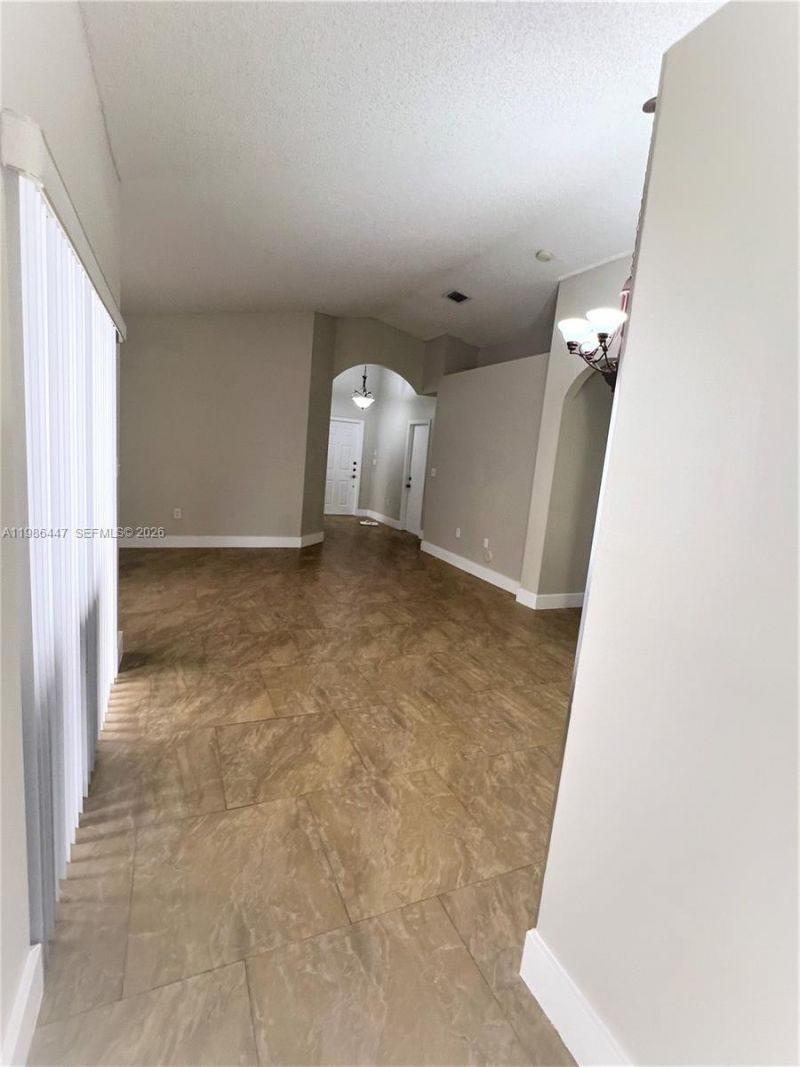 14136 SW 149th Pl, Miami, FL 33196 Photo