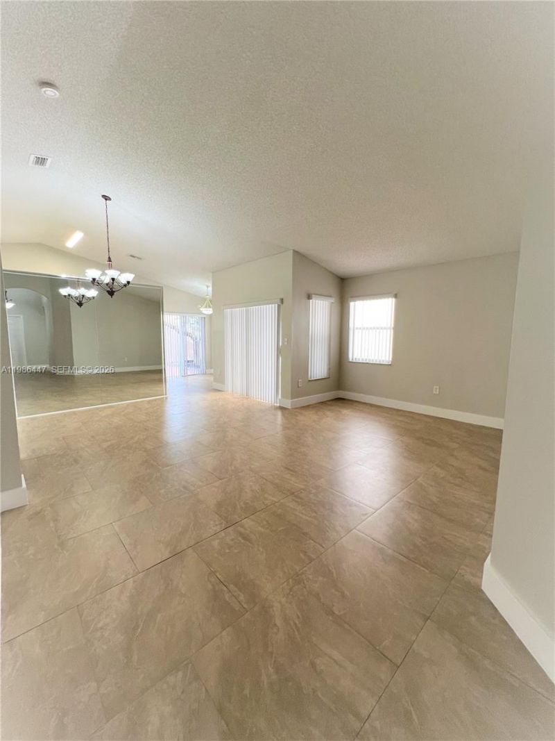 14136 SW 149th Pl, Miami, FL 33196 Photo