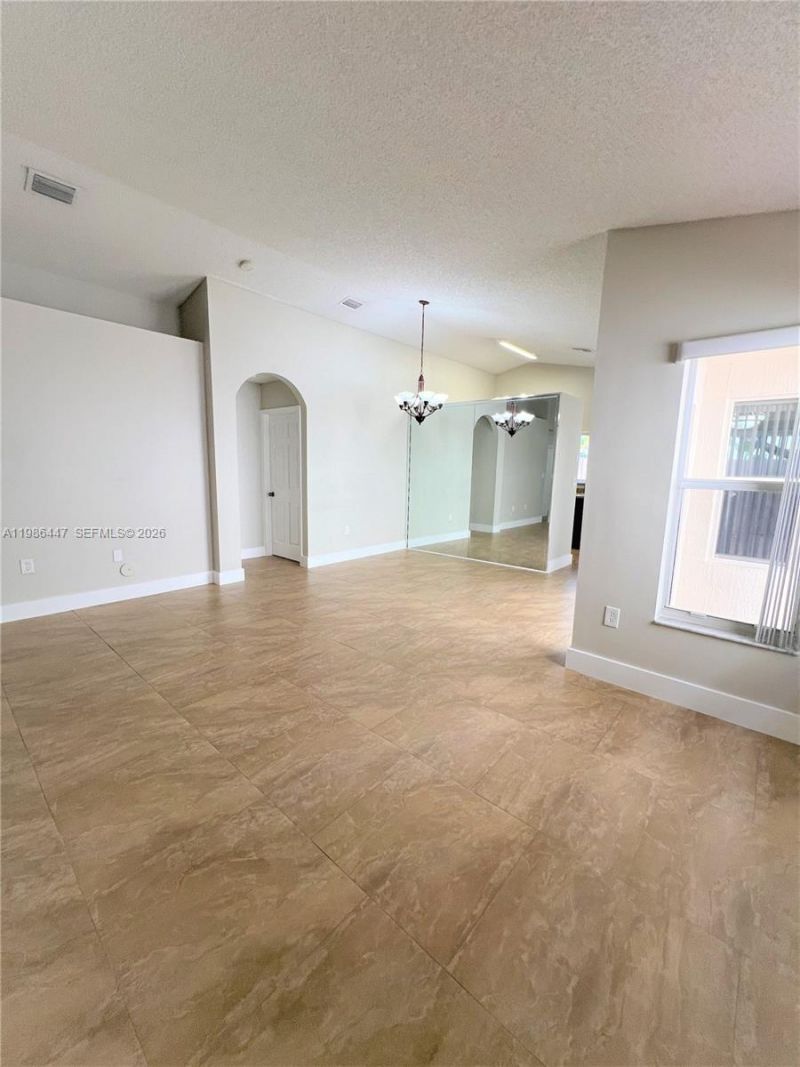 14136 SW 149th Pl, Miami, FL 33196 Photo