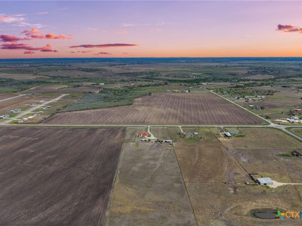 5340 Dreibrodt , San Marcos, TX 78666