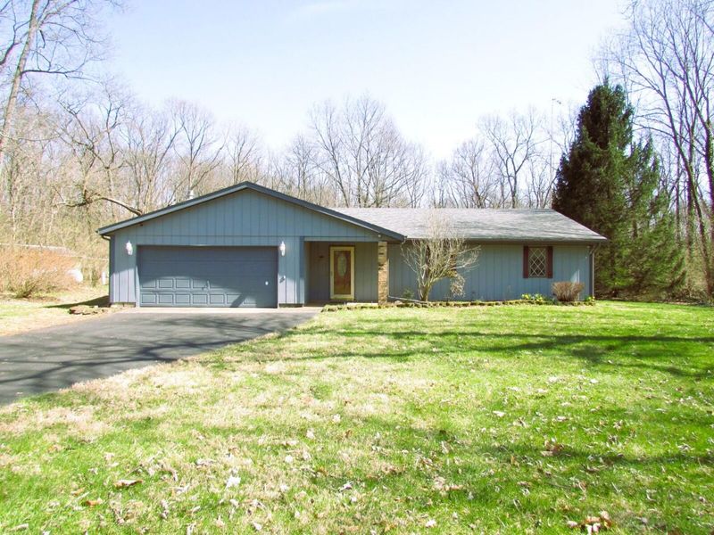 6011 E Carlton Road, West Alexandria, OH 45381 Photo 2