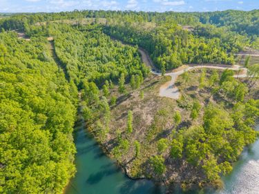Lot 28 Sleepy Hollow Road, Unit Lot 28, East Bernstadt, KY 40729