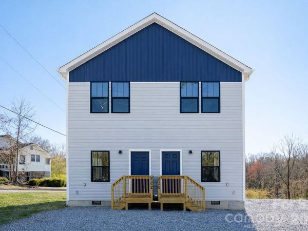 220 & 222 Lower Edgewood Road , Candler, NC 28715