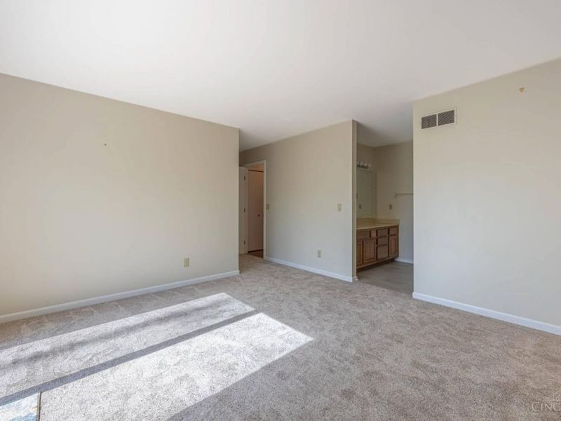 2237 Sweetbriar Lane, Cincinnati, OH 45239 Photo 14