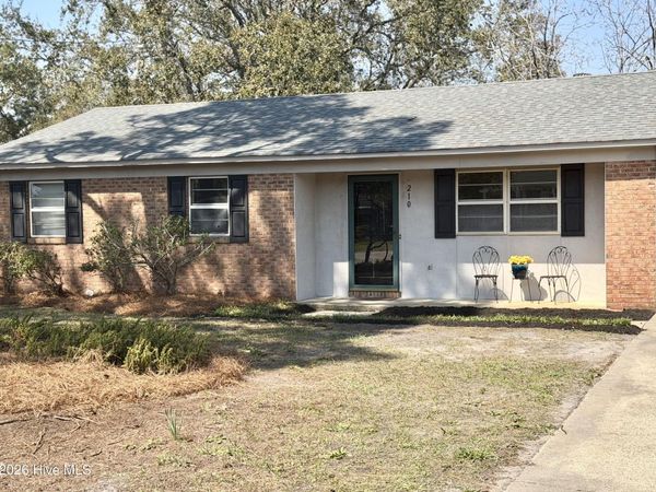 210 Cathay Road , Wilmington, NC 28412